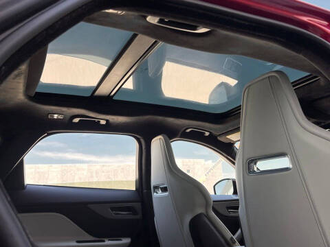 2019 Jaguar F-PACE S