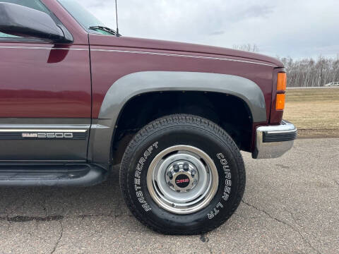 1999 GMC Suburban K2500 SLE