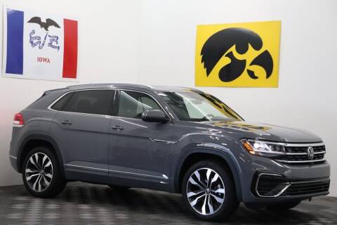 2022 Volkswagen Atlas Cross Sport for sale at Carousel Auto Group in Iowa City IA