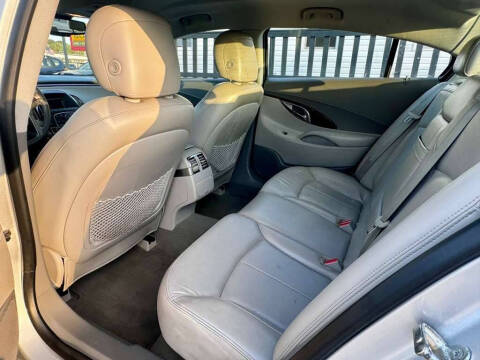 2012 Buick LaCrosse Premium 1