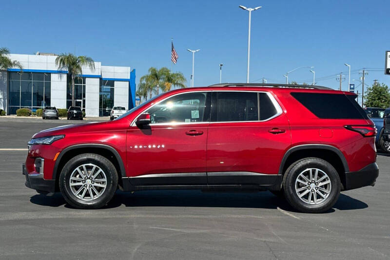 2023 Chevrolet Traverse LT Cloth