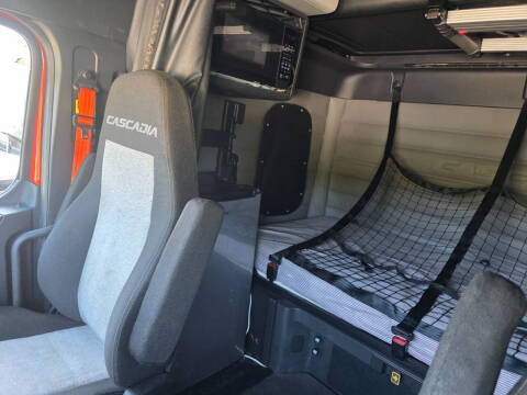 2019 Freightliner Cascadia