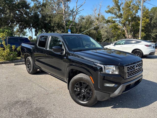 2024 Nissan Frontier SV