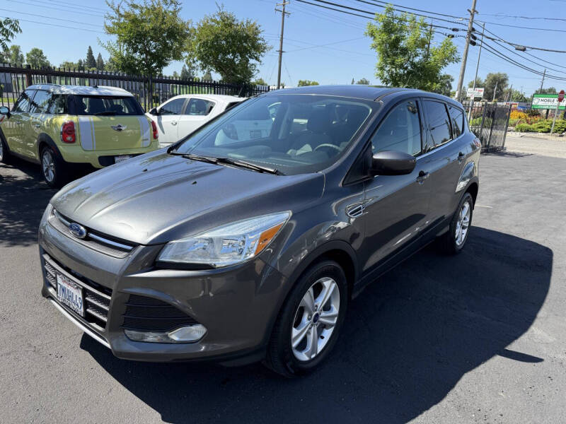 Used 2015 Ford Escape SE with VIN 1FMCU0GX6FUB41222 for sale in Sacramento, CA