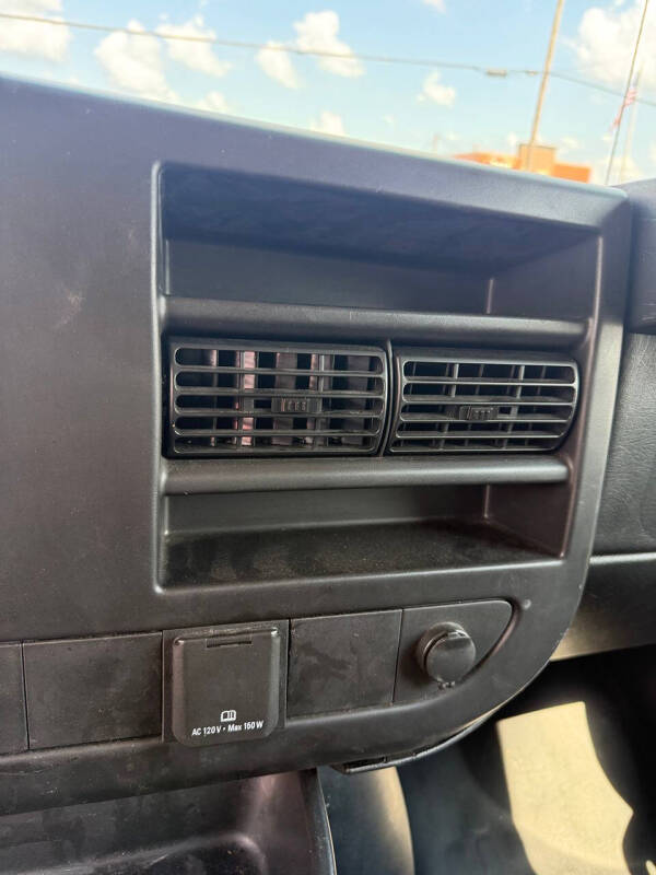 2016 Chevrolet Express LS 3500