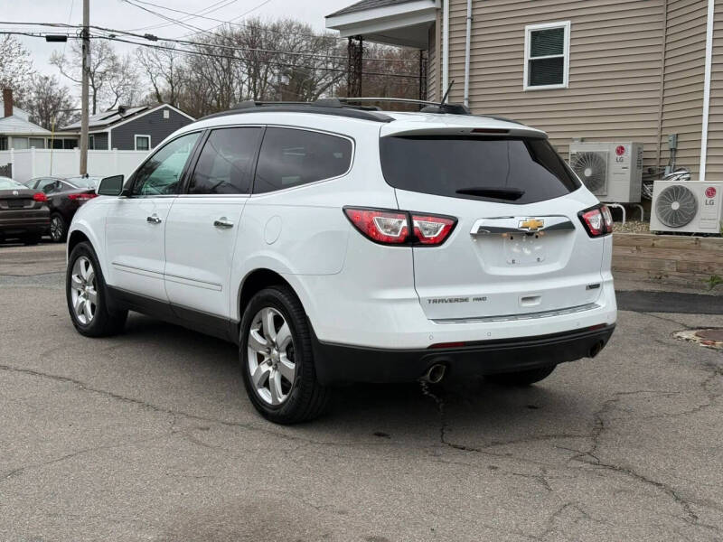 2017 Chevrolet Traverse Premier