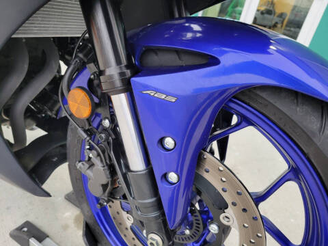 2024 Yamaha YZF-R3
