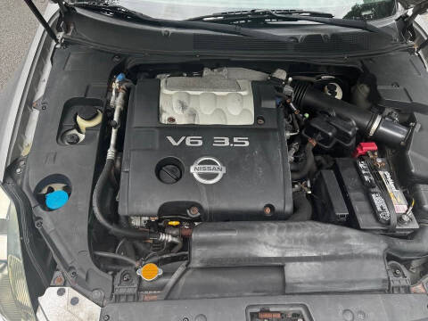 2004 Nissan Maxima 3.5 SE