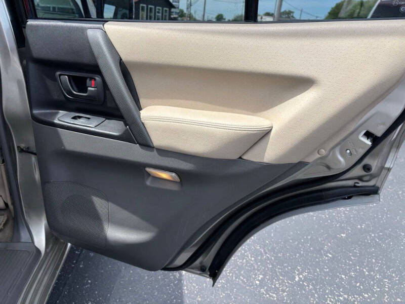 2001 Mitsubishi Montero Limited