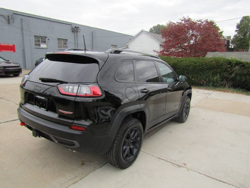 2021 Jeep Cherokee Trailhawk