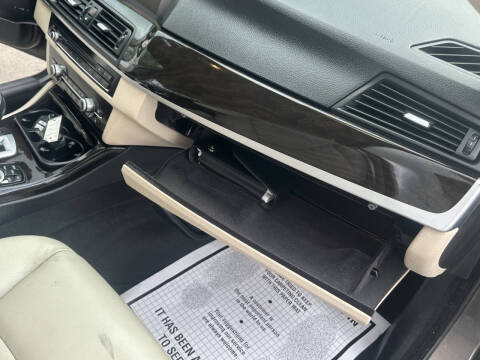 2013 BMW 5 Series 528i xDrive