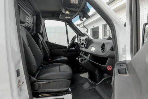 2025 Mercedes-Benz Sprinter 2500