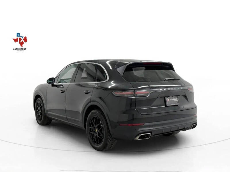 2022 Porsche Cayenne