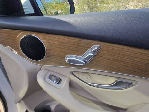 2018 Mercedes-Benz GLC GLC 300