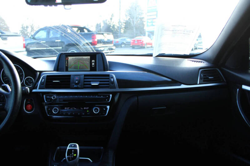 2016 BMW 3 Series 328i xDrive