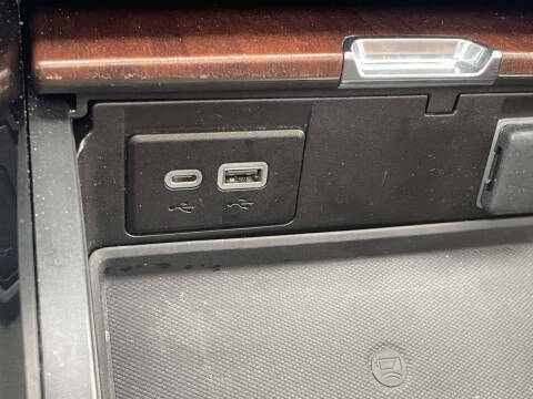 2023 GMC Yukon Denali Ultimate