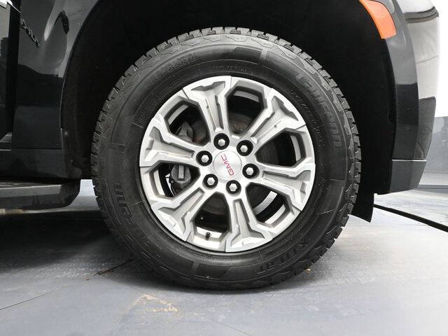 2024 GMC Yukon XL SLE