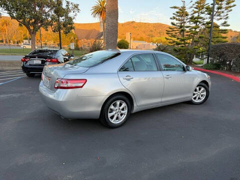 2011 Toyota Camry LE