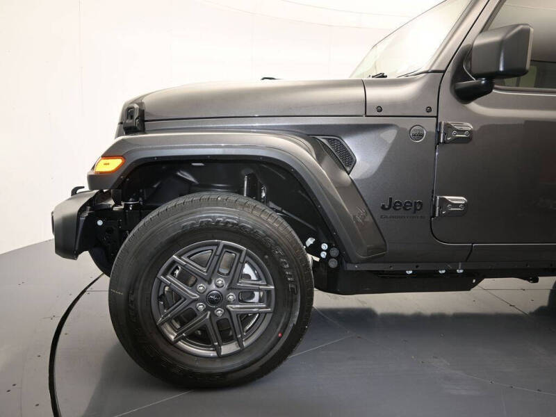 2026 Jeep Gladiator Sport S