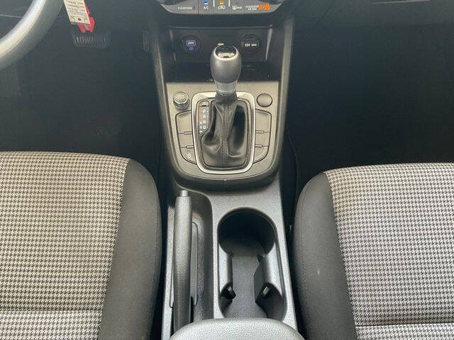 2023 Hyundai Kona SE