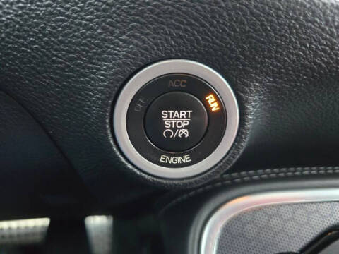 2015 Dodge Challenger R/T Plus