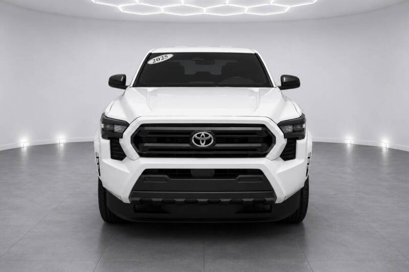 2025 Toyota Tacoma SR