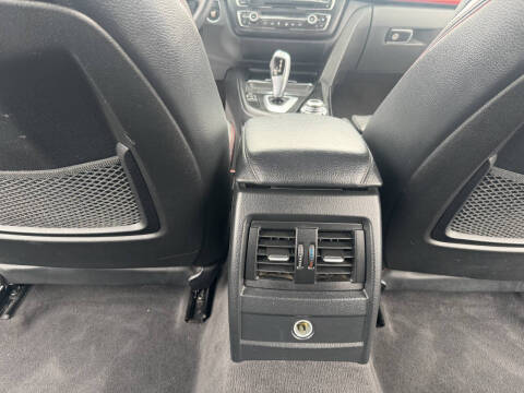 2013 BMW 3 Series 328i