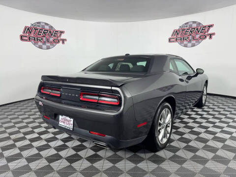 2021 Dodge Challenger SXT