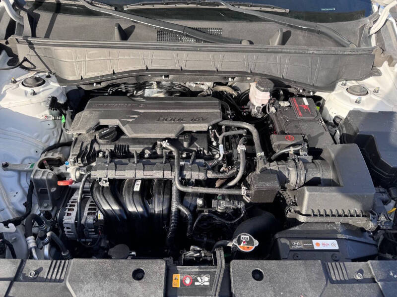 2024 Hyundai Kona SE