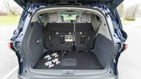 2023 Toyota Sienna LE 8-Passenger