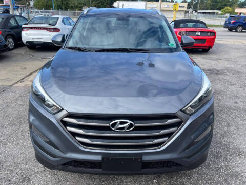 2016 Hyundai Tucson SE