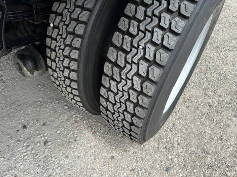 2018 International DuraStar 4300