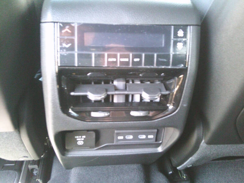 2026 Jeep Grand Cherokee L Altitude