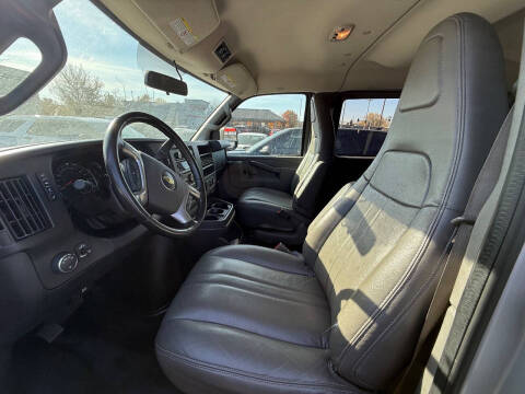 2017 Chevrolet Express LS 3500