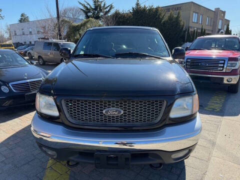 2003 Ford F-150 XLT