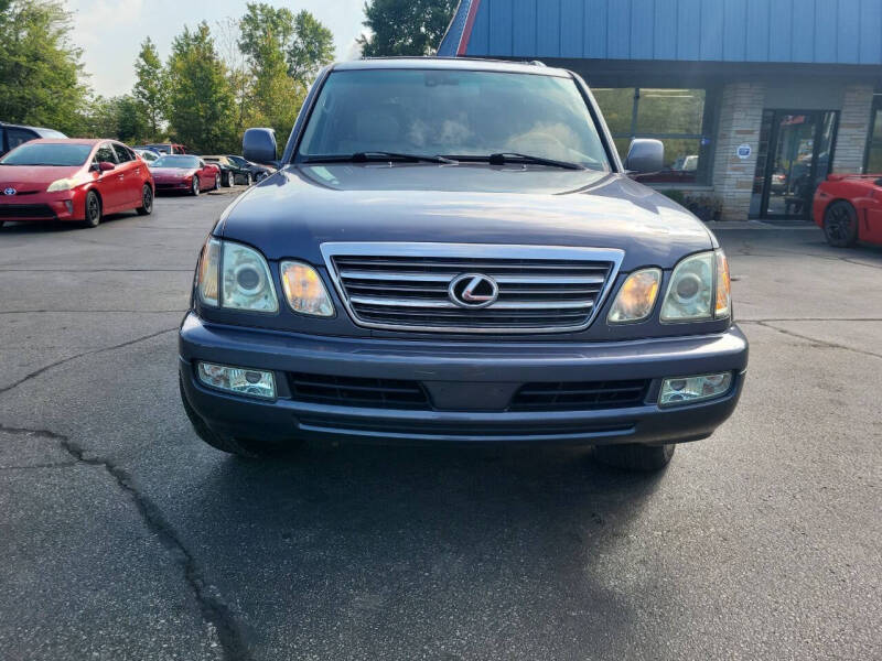 2004 Lexus LX 470