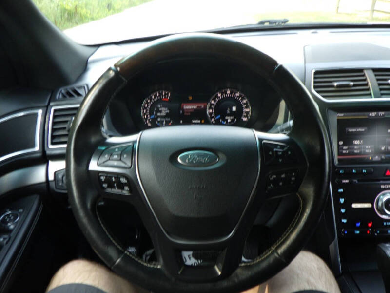 2016 Ford Explorer Platinum