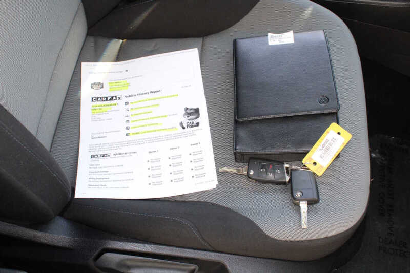 2016 Volkswagen e-Golf SE