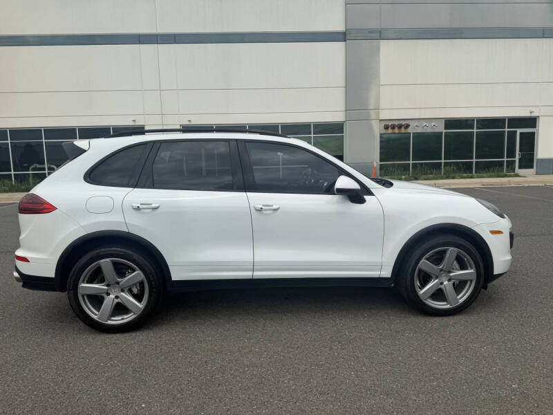 2016 Porsche Cayenne S