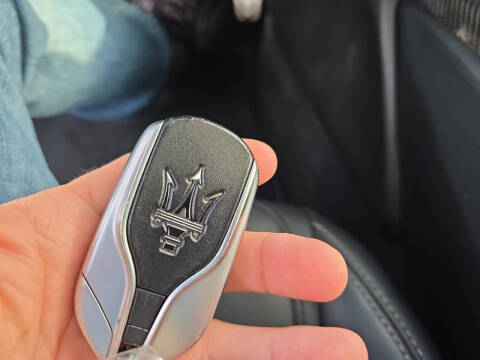 2017 Maserati Quattroporte S GranSport