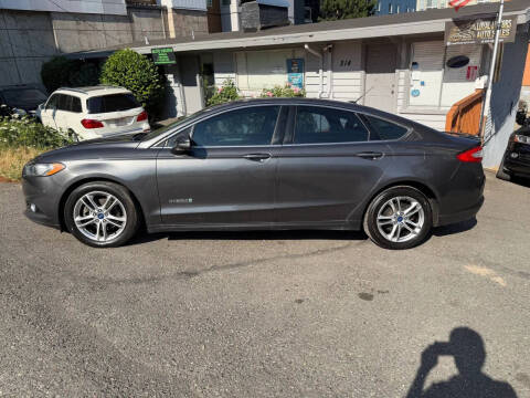 2016 Ford Fusion Hybrid Titanium