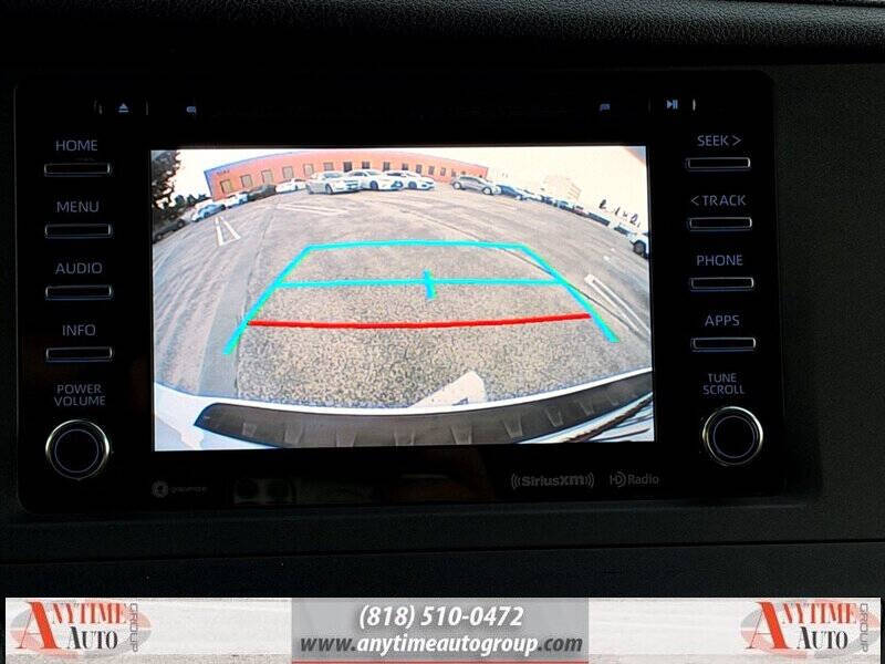 2018 Toyota Sienna SE 8-Passenger