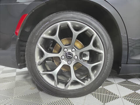 2015 Chrysler 300 S
