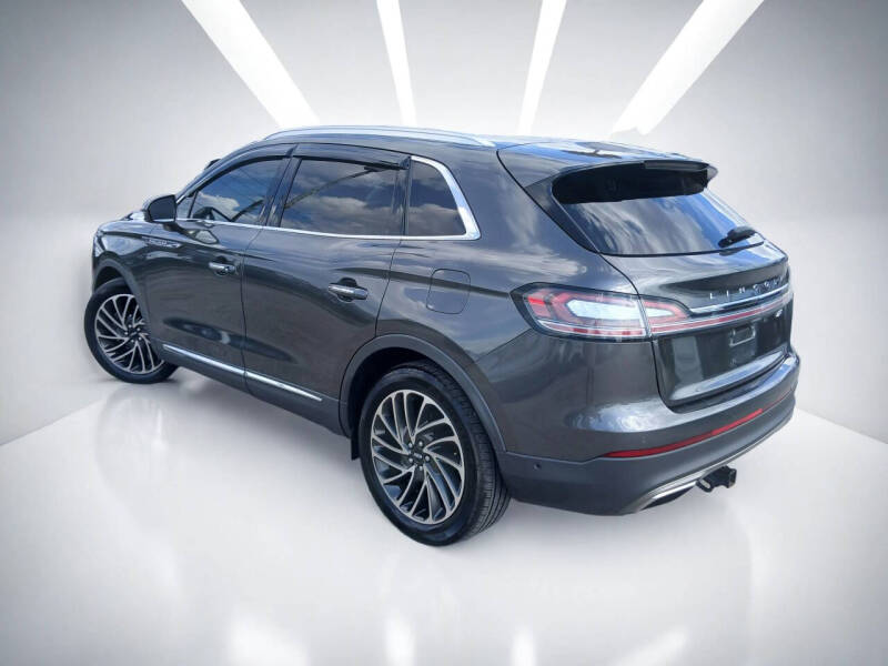 2019 Lincoln Nautilus Reserve