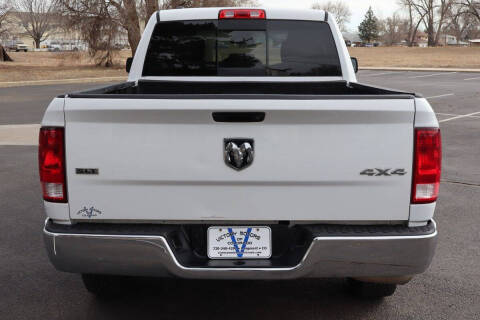 2016 RAM 1500 SLT