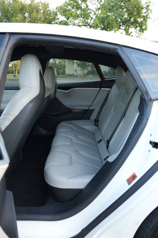 2016 Tesla Model S 75