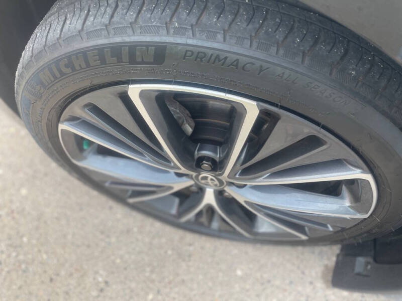 2023 Toyota Prius LE