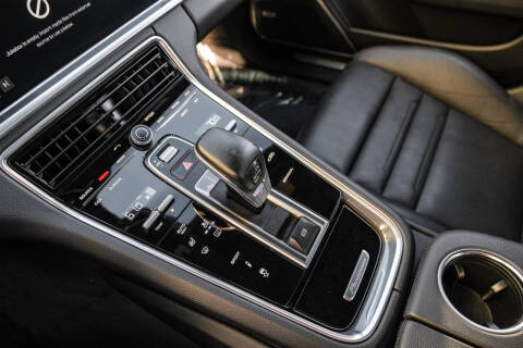 2018 Porsche Panamera