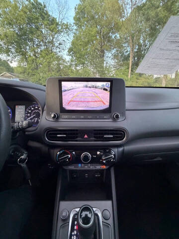 2022 Hyundai Kona SE
