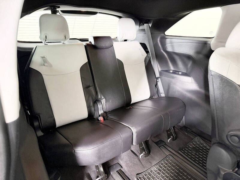 2025 Toyota Sienna
